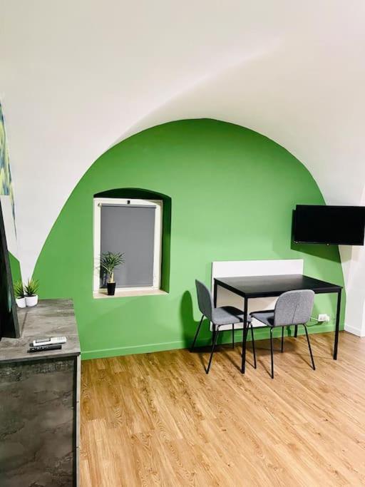 Suite169 La Nicchia In Centro Bari Bagian luar foto
