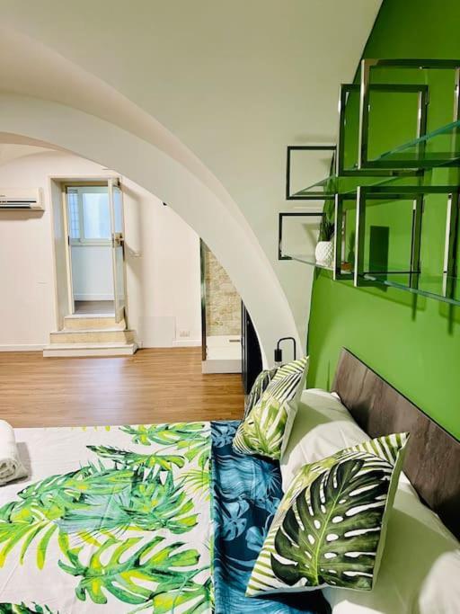 Suite169 La Nicchia In Centro Bari Bagian luar foto