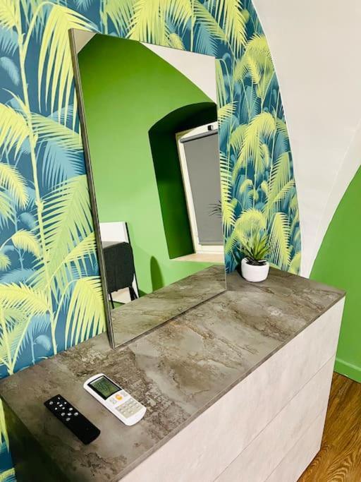 Suite169 La Nicchia In Centro Bari Bagian luar foto